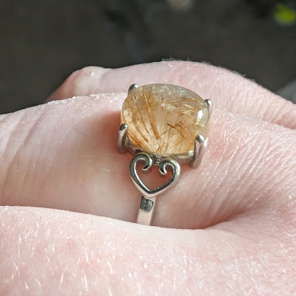 Brand new stunning golden rutile ring